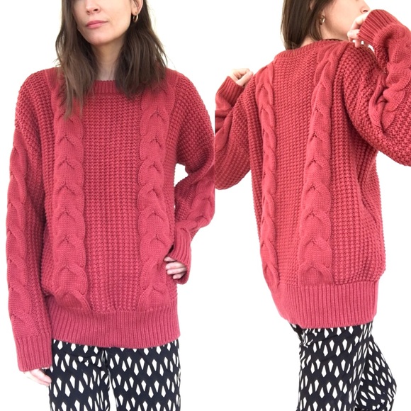 Burgundy oversized cable knit sweater - Picture 6 of 11